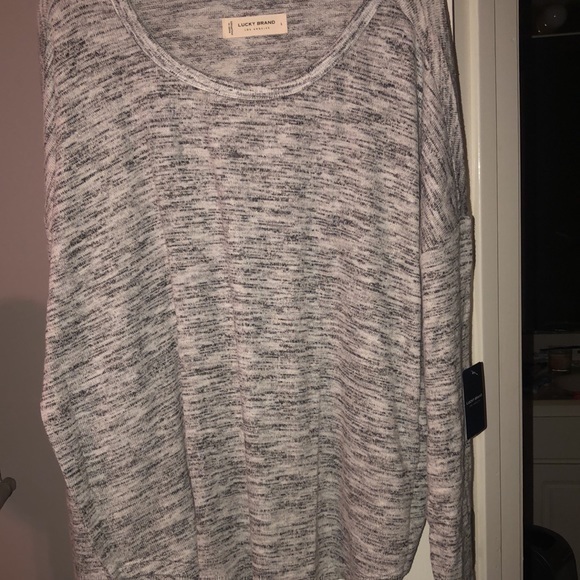 Lucky brand Black and white fleck shirt stretchy and super soft New with tags - Picture 2 of 10